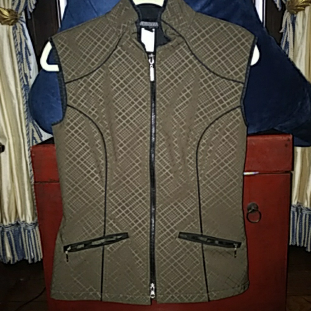 Arista Equestrian Ladies Army Green Zip Vest Med